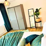 Central-modern, The Sunshine Near Mtu By Lakescape Fewos Apartment