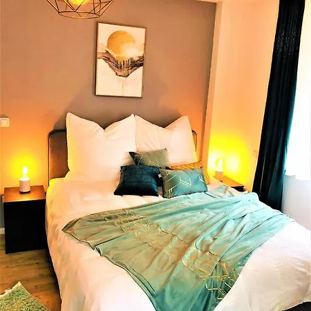 Central-modern, The Sunshine Near Mtu By Lakescape Fewos 아파트 프리드리히스하펜