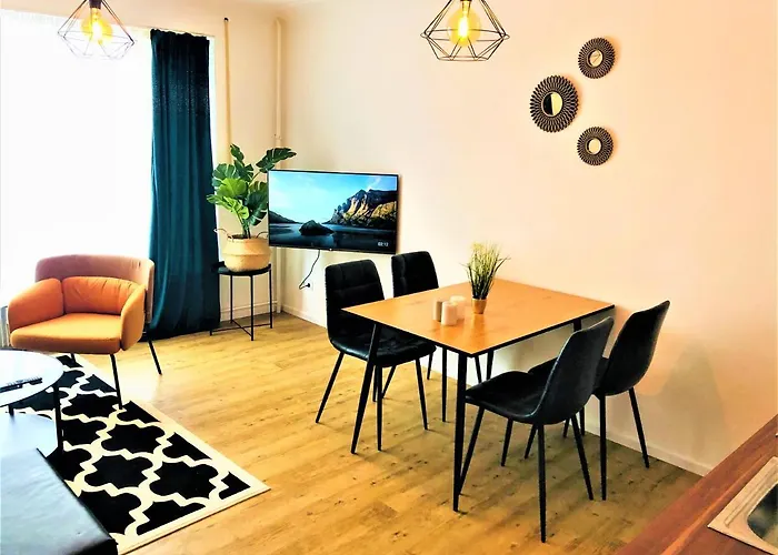 Apartment Central-modern, The Sunshine Near Mtu By Lakescape Fewos